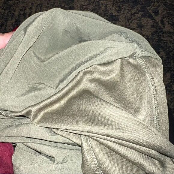 HYFVE Olive Sleeveless Belted Military Romper Size Medium - Picture 8 of 10